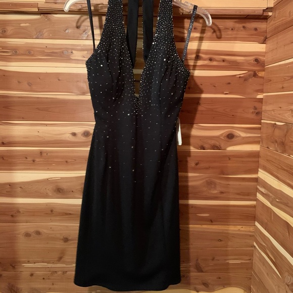 beautiful short black dresses